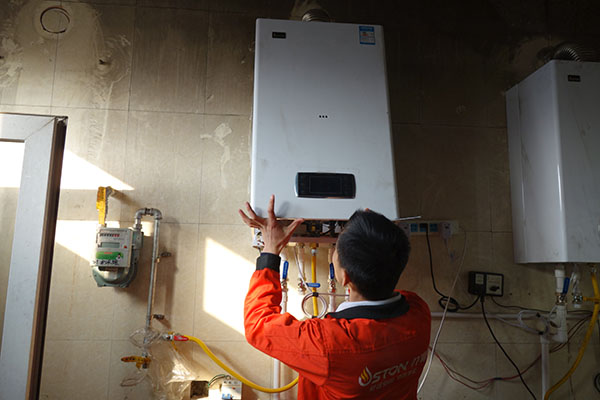 菲思盾壁掛爐專業(yè)清洗